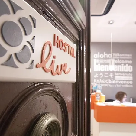 Live 2 3* Barcelona